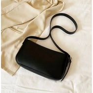 Baguette bag - Women's bag - Shoulder bag
