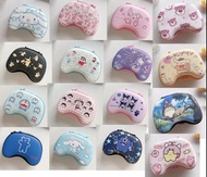 多款 PS4/XBOX/SWITCH PRO CONTROLLER BAG/COVER/CASE 手制盒/手制包/手制套  玉桂狗/星之卡比/比卡超/哆啦A夢/蠟筆小新/櫻桃小丸子/Melody/Ku