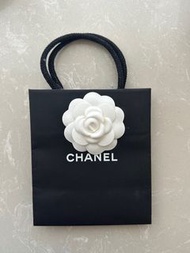 Chanel 山茶花紙袋 Gift Bag with Camellia