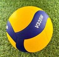 ลูกวอลเลย์บอลหนังพียู PU Mikasa V335W หนังอัด หนังนุ่ม เบอร์ 5  (ของแท้ 100%) ( ฟรีตาข่ายใส่บอล + เข
