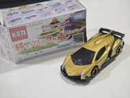 Tomica no.118 Lamborghini Veneno Gold