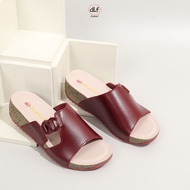 DLafeet Sandal Wanita - Cintia Maroon