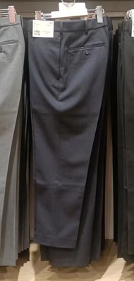 UNIQLO R แท้แท้ UNIQLO U Teng บ้านผู้ชายยืดหยุ่นกางเกงสี่ส่วนเดินทาง Celana Setelan Z455492ทรงกระบอก