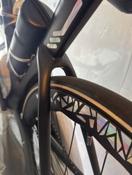 Twitter碳纖維波浪輪組 700C 碟煞