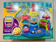 （全新現貨）培樂多Play-Doh奶油花烘焙坊遊戲組 Frosting Fun Bakery