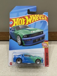 Xe mô hình đồ chơi Hotwheels cơ bản 1:64 - 07 Ford Mustang
