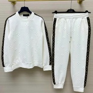 DV Autumn Winter Fashion Clothing Set with Embossed Hem for Men and Women, 2025 Round Neck Sports Se