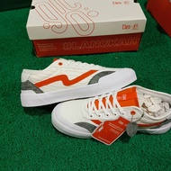 Sepatu Patrobas x Cleo White Low/Patrobas x Cleo Putih Pendek