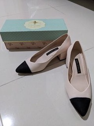 zara basic 粉膚尖頭中跟鞋