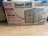 APC Smart-UPS 750 不間斷電源供應器
