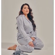 ADEL (Imprint Silk pajamas)