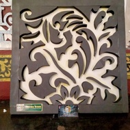 molding grc krawangan bunga motif