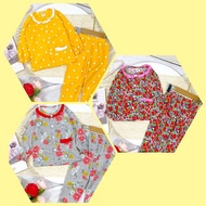 Pyjamas Baju Tidur Untuk Anak  Umur Satu Tahun Hingga Lima Tahun Kain Cotton Lembut Bunga Merah Polkadot Kuning