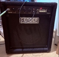 Fender Rumble 15 低音結他擴音器