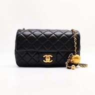 CHANEL 經典口蓋包 Mini CF20 - 金球黑金