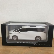 1/30 Toyota Alphard 40系 原廠模型車