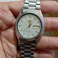 jam tangan pria vintage seiko 5 automatic klasik dial putih normal
