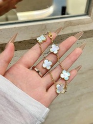 Van Cleef & Arpels Alhambra 幸運草手鏈