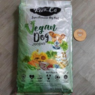 Dog food 10Kg Rich. Co Vegan Dog Food (expire Nov 2023)( Ship in Box)