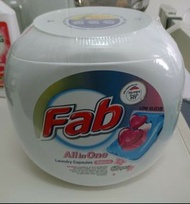 FAB 快潔 洗衣珠 60粒 櫻花味 All In One Low Suds Laundry Capsules Sakura