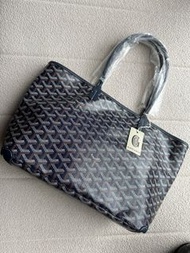Goyard Artois PM (Dark blue)