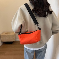 Japanese Fashion Dumpling Bag Trendy All-Match Casual Shoulder Bag INS Unique Solid Color Cross-Body Bag Simple Canvas Dumpling Bag Trendy