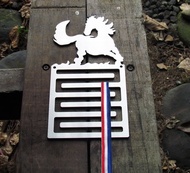 獎牌陳列架，13cm寬適合靈活空間規劃獎牌懸掛架，馬拉松、單車鐵人、路跑