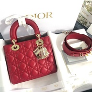 極新❤️Dior 迪奧 Lady戴妃四格 酒紅色 金扣 字母徽章肩帶 手提包肩背包