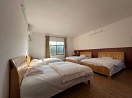 Hechi Menggu Inn