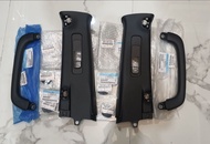 ของแท้ มือโหนเสา B TOYOTA FORTUNER GR REVO สีดำ Black ของแท้ ครบชุด ใส่กับ ไฮลักษ์ รีโว้ รีโว้ร