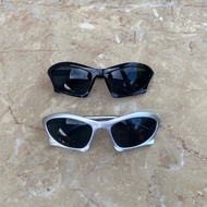 Eyewear alien glasses version 3