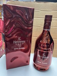 軒尼斯VSOP RefikAnad 2021年特別版70cl