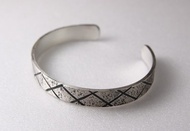 免費刻字【純銀寬版手環】999純銀/鍛敲手環/中性手環
