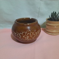 Asbak Tempat Abu rokok Unik Model Gentong Bahan Kayu Jati Motif Ukir dan Polos