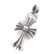 成色極佳：CHROME HEARTS 小號 CH 十字架吊墜，帶TOP，925 純銀，重量 22.88 克，男女皆宜的配件