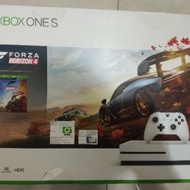 Xbox One S 1TB Forza Horizon 4 Bundle
