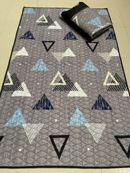 Karpet lantai tebal bagus untuk ruang tamu - kasur quilting jumbo - karpet lantai motif doraemon - k