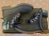 女裝Timberland boots (灰色)