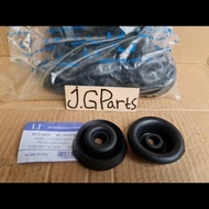 Selling Fuso Selfloader Front Dust Ash Cover Rubber 8Dc9 - 8Dc11 Small Hole