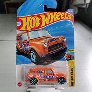 Hot Wheels '67 Austin Mini Van orange
