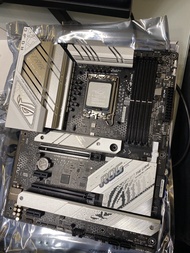 ASUS ROG STRIX B760-A GAMING WIFI 主機板 with i7-14700k CPU