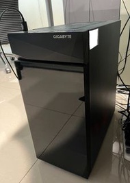 Gigabyte技嘉 C200 GLASS ATX 電腦機殼-黑 電競主機 Intel i7 32GB, NVIDIA GeForce RTX 3070 8GB, 1.5TB, Windows 10專業版