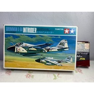 Tamiya 1/100 Grumman A-6A Intruder (kit no:60012-700)(collection item)
