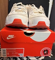 Nike Air Max Excee 白色運動鞋