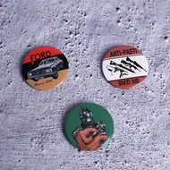 DIY badge brooch small giveaway gift