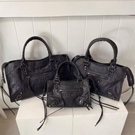 Bag Rivet Motorcycle Bag ABG2024 Hot Girl High-End Large-Capacity Retro Portable Shoulder Messenger 