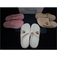 Women Rubber waterproof slipper breathable Kasut Perempuan getah tutup sepaluh indoor slipper 室内拖鞋