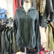 超佛心古著店，英國burberry帽t外套毛衣上衣圍巾s1381
