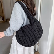 Cilks Shoulder Cloud Bag Lightweight Quilted Nylon Large Capacity Embroidered Plaid Women's Bag P059