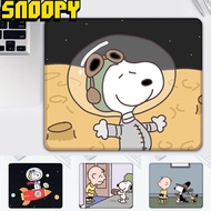 Snoopy Mouse Pad Desk Mat Gamer Mousepads Mouse Pad Office Desk Pads Anime Cute Small Mousepad Mouse Mats for Computer 22x18cm